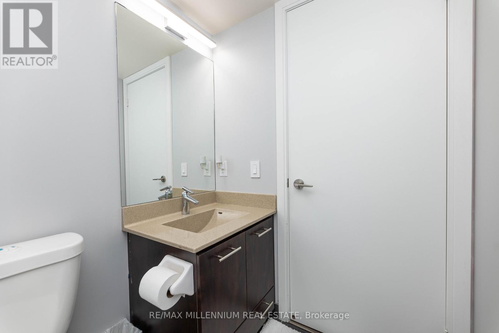 3910 - 125 Village Green Square, Toronto, Ontario  M1S 0L1 - Photo 8 - E12752650