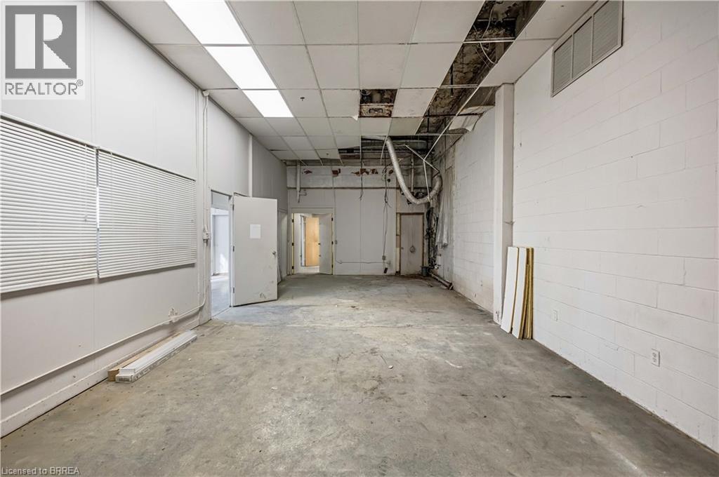 148 Mohawk Street Unit# D, Brantford, Ontario  N3S 7G5 - Photo 38 - 40801020