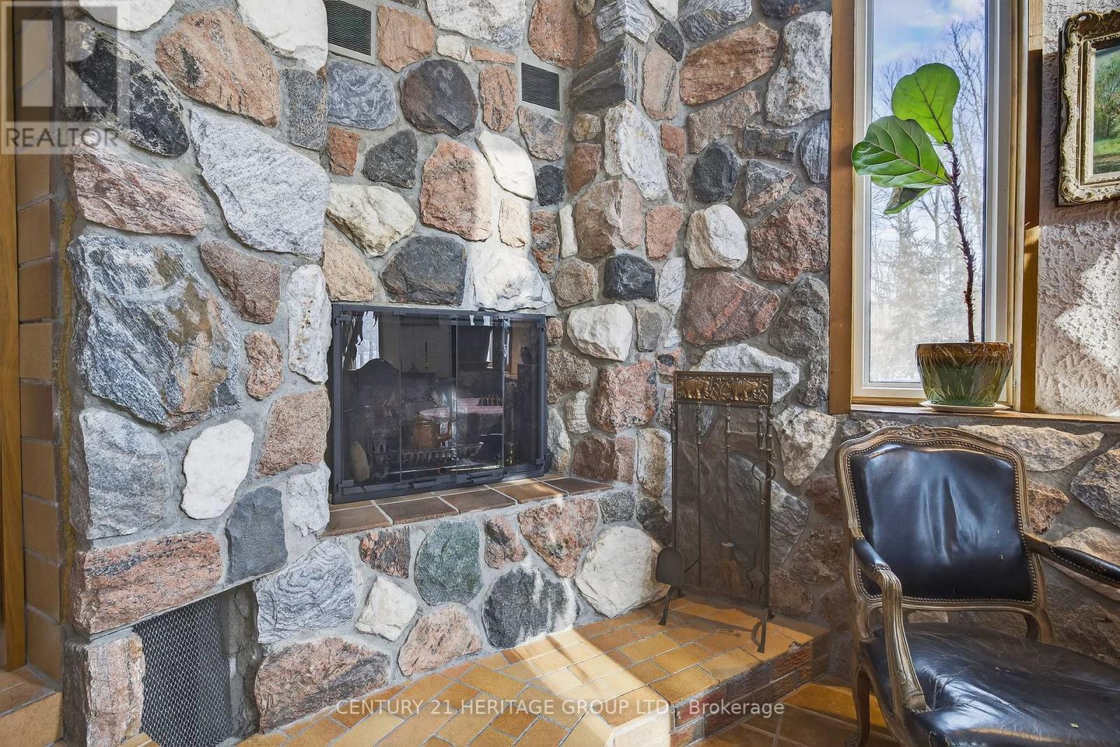 4074 St. John's Side Road, Whitchurch-Stouffville, Ontario  L4A 2T7 - Photo 31 - N12752394