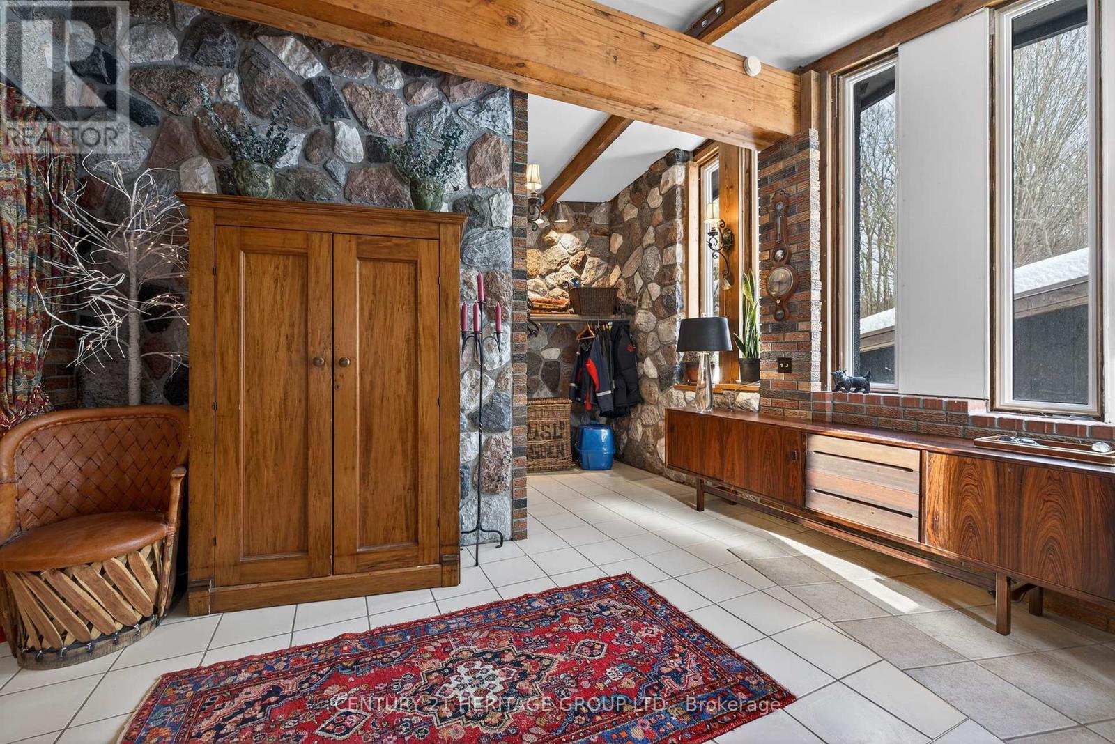 4074 St. John's Side Road, Whitchurch-Stouffville, Ontario  L4A 2T7 - Photo 7 - N12752394