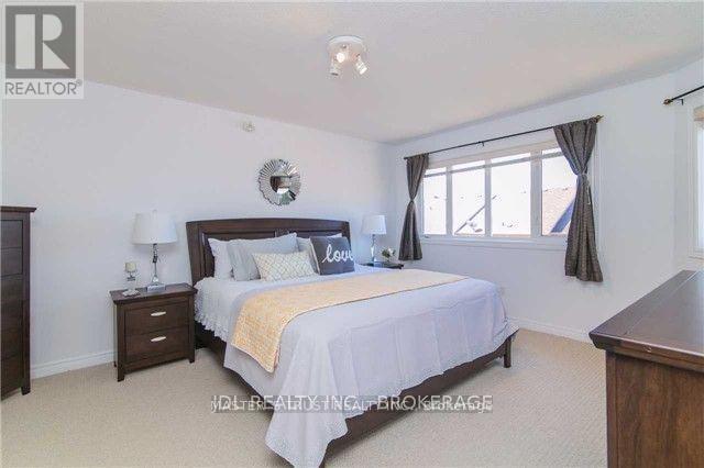 82 Kimono Crescent, Richmond Hill, Ontario  L4S 2G1 - Photo 12 - N12752396