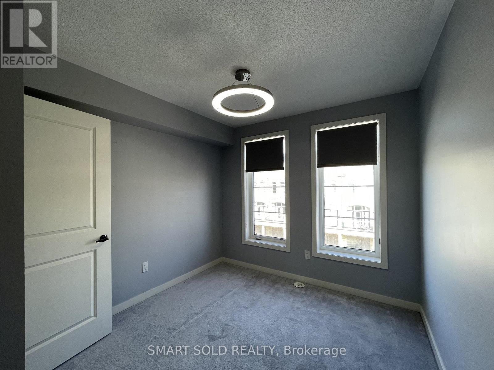 26 Cornerbank Crescent, Whitchurch-Stouffville, Ontario  L4A 1X1 - Photo 10 - N12752434