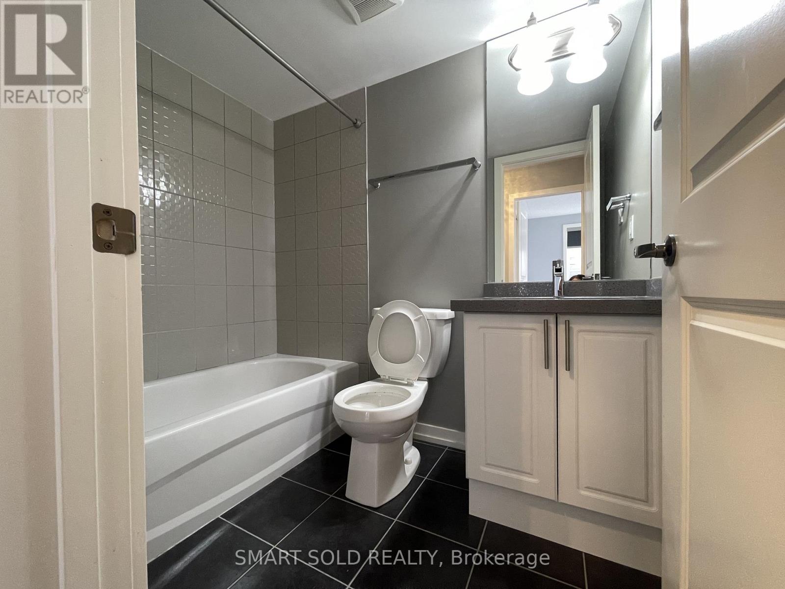 26 Cornerbank Crescent, Whitchurch-Stouffville, Ontario  L4A 1X1 - Photo 16 - N12752434