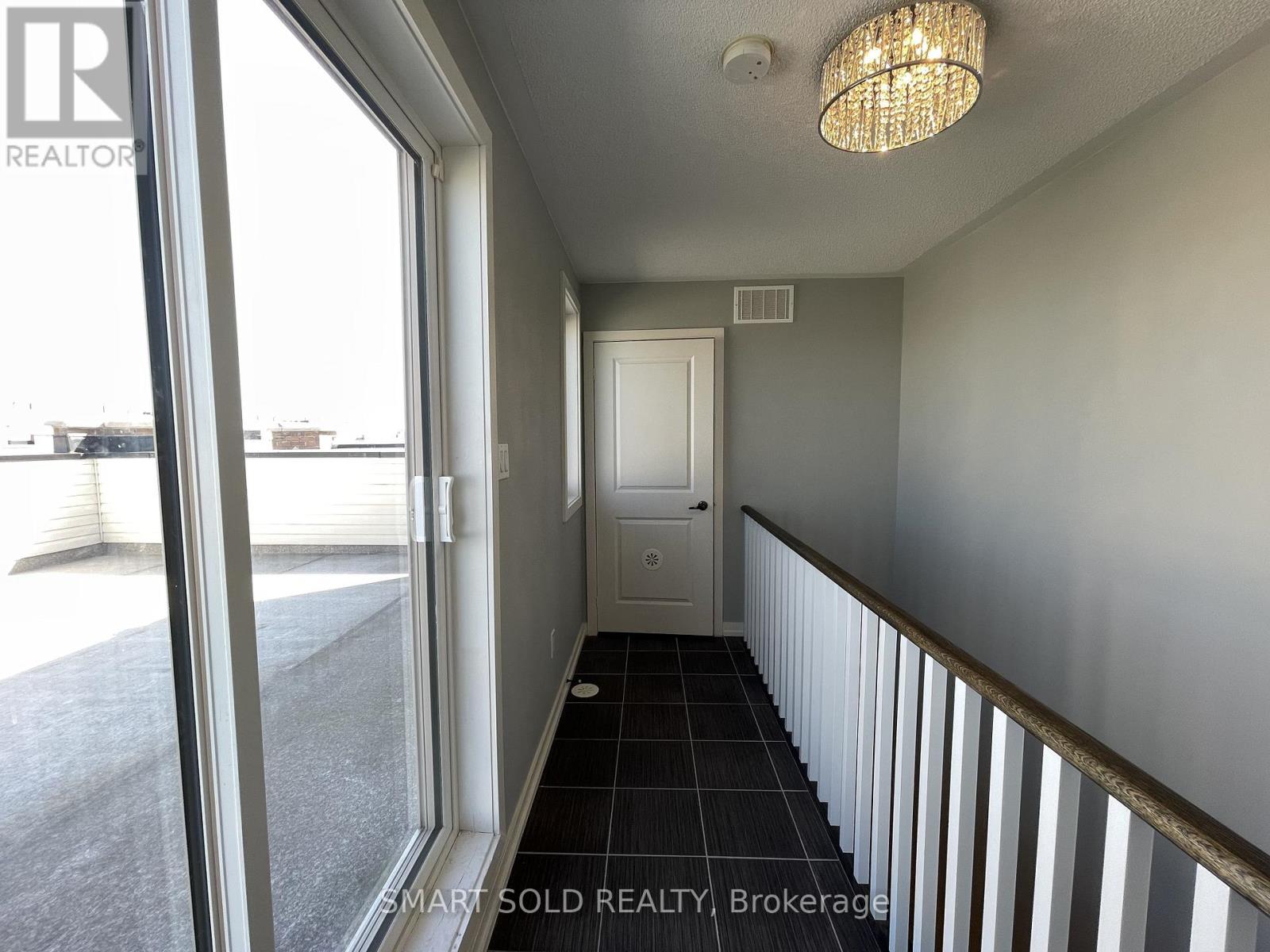 26 Cornerbank Crescent, Whitchurch-Stouffville, Ontario  L4A 1X1 - Photo 17 - N12752434