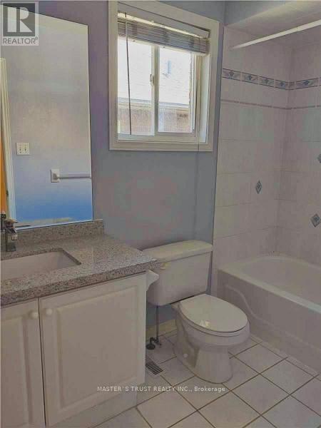 31 Marathon Avenue, Vaughan, Ontario  L4K 5G8 - Photo 10 - N12752444