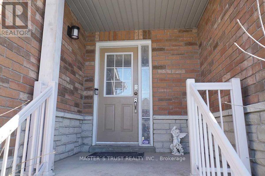 31 Marathon Avenue, Vaughan, Ontario  L4K 5G8 - Photo 3 - N12752444