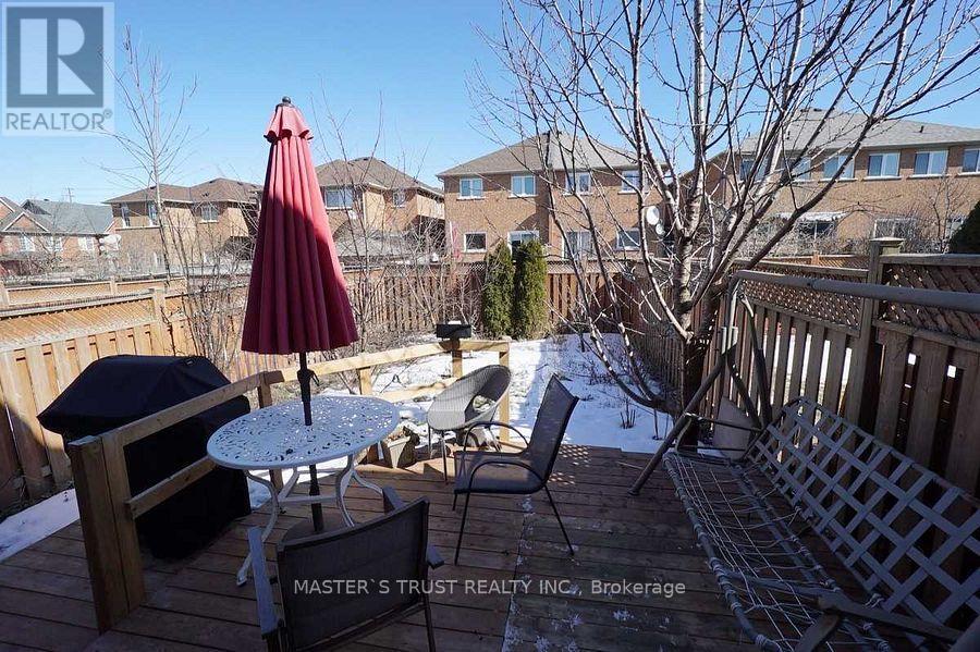 31 Marathon Avenue, Vaughan, Ontario  L4K 5G8 - Photo 8 - N12752444
