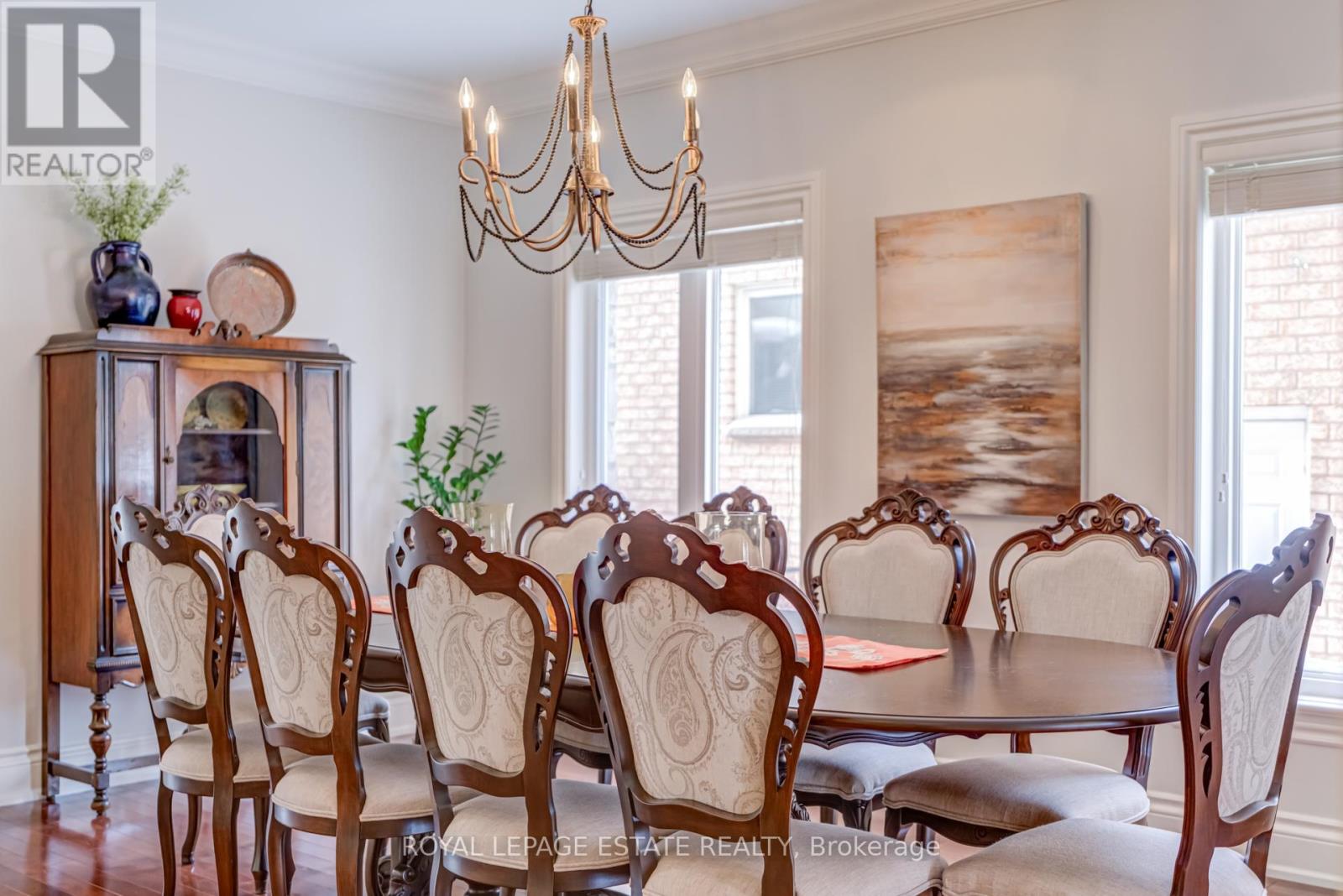 81 Naughton Drive, Richmond Hill, Ontario  L4C 8B3 - Photo 14 - N12752702