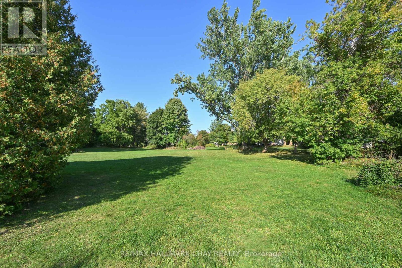 213 Dominion Drive, Clearview, Ontario  L0M 1S0 - Photo 13 - S12752436