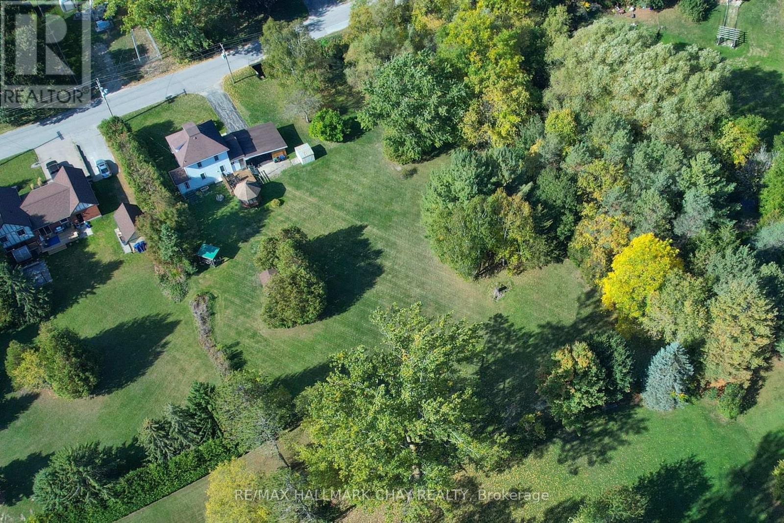 213 Dominion Drive, Clearview, Ontario  L0M 1S0 - Photo 16 - S12752436