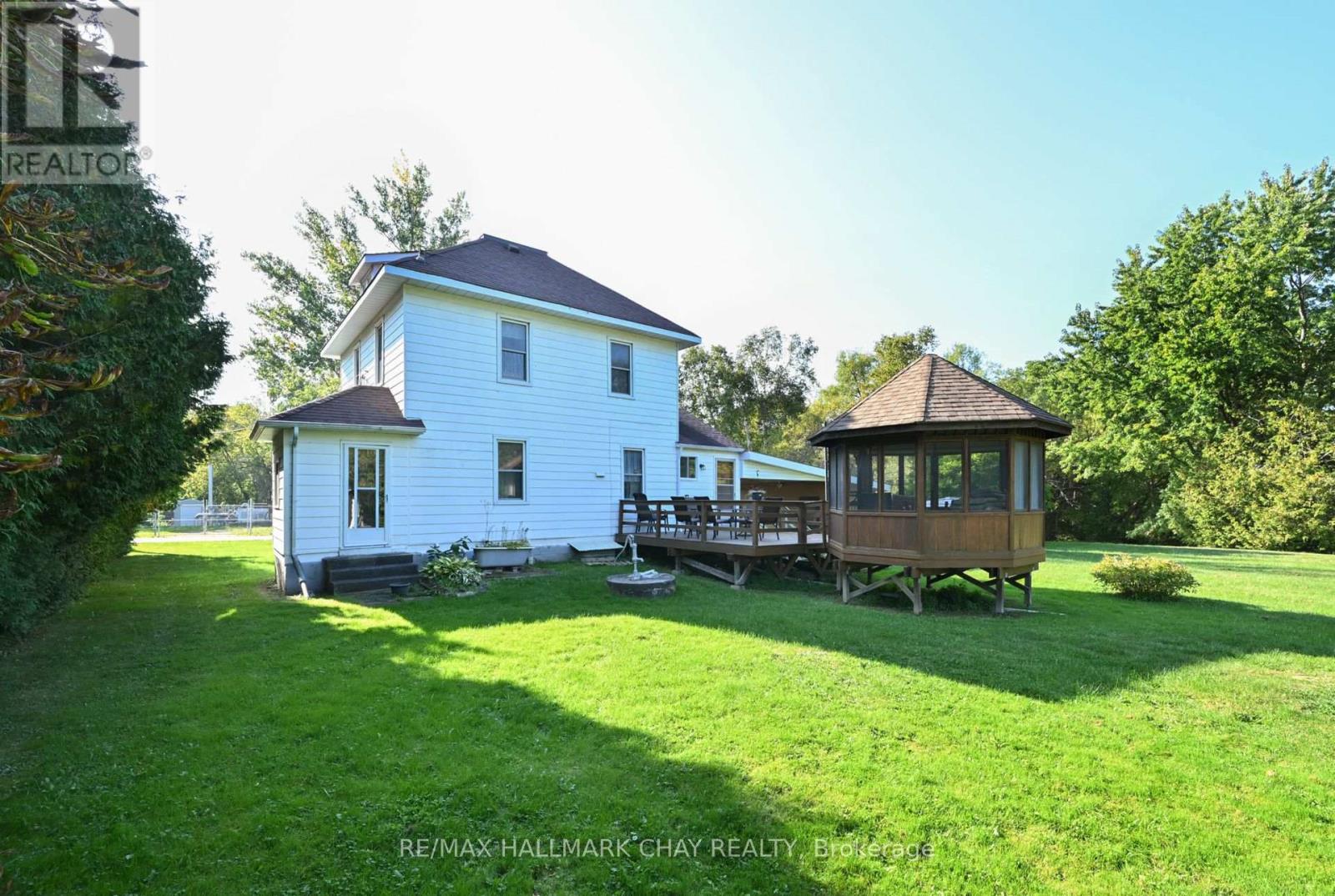 213 Dominion Drive, Clearview, Ontario  L0M 1S0 - Photo 4 - S12752436