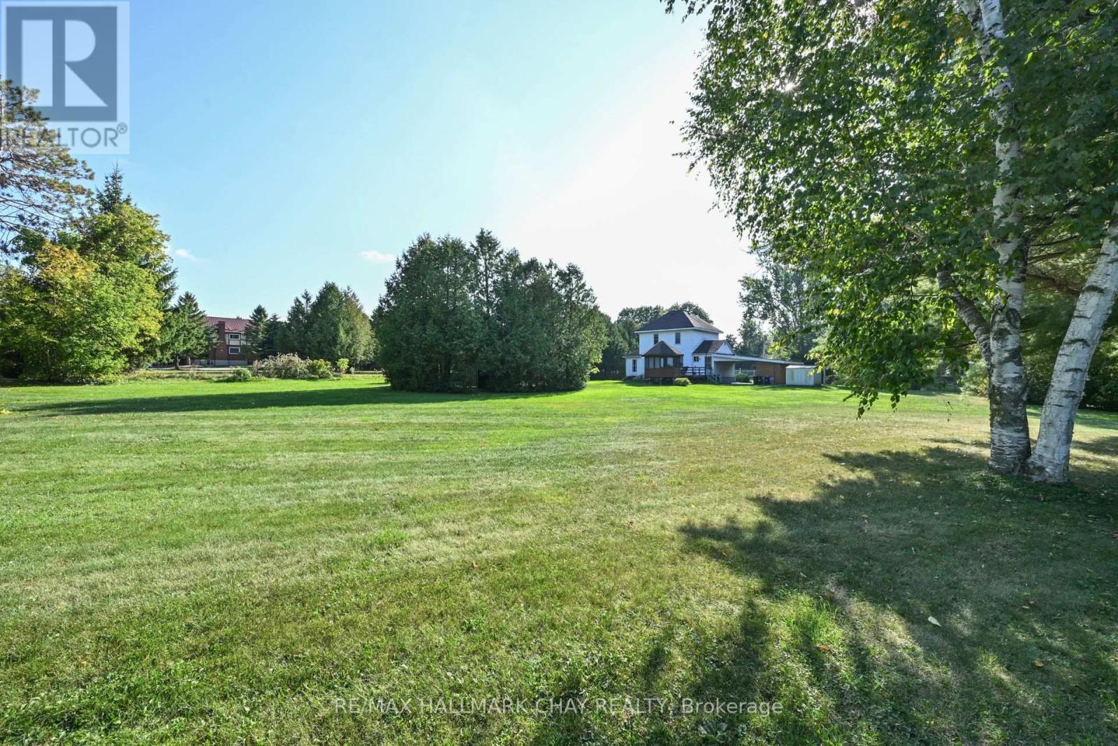 213 Dominion Drive, Clearview, Ontario  L0M 1S0 - Photo 9 - S12752436