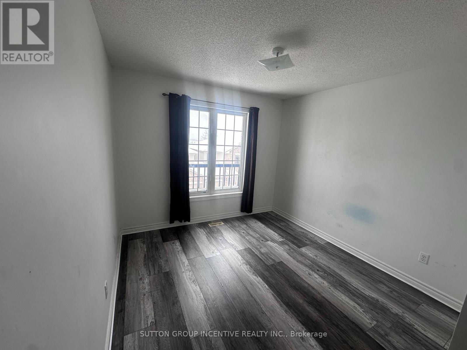 175 Stanley Street, Barrie (East Bayfield), Ontario  L4M 0G2 - Photo 10 - S12752498