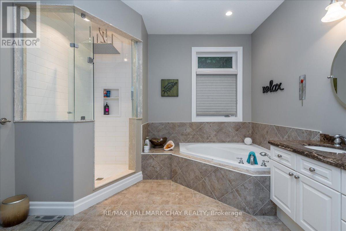 5 Timber Court, Springwater, Ontario  L0L 0H7 - Photo 15 - S12752516