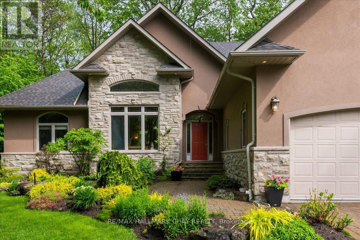 5 Timber Court, Springwater, Ontario  L0L 0H7 - Photo 2 - S12752516