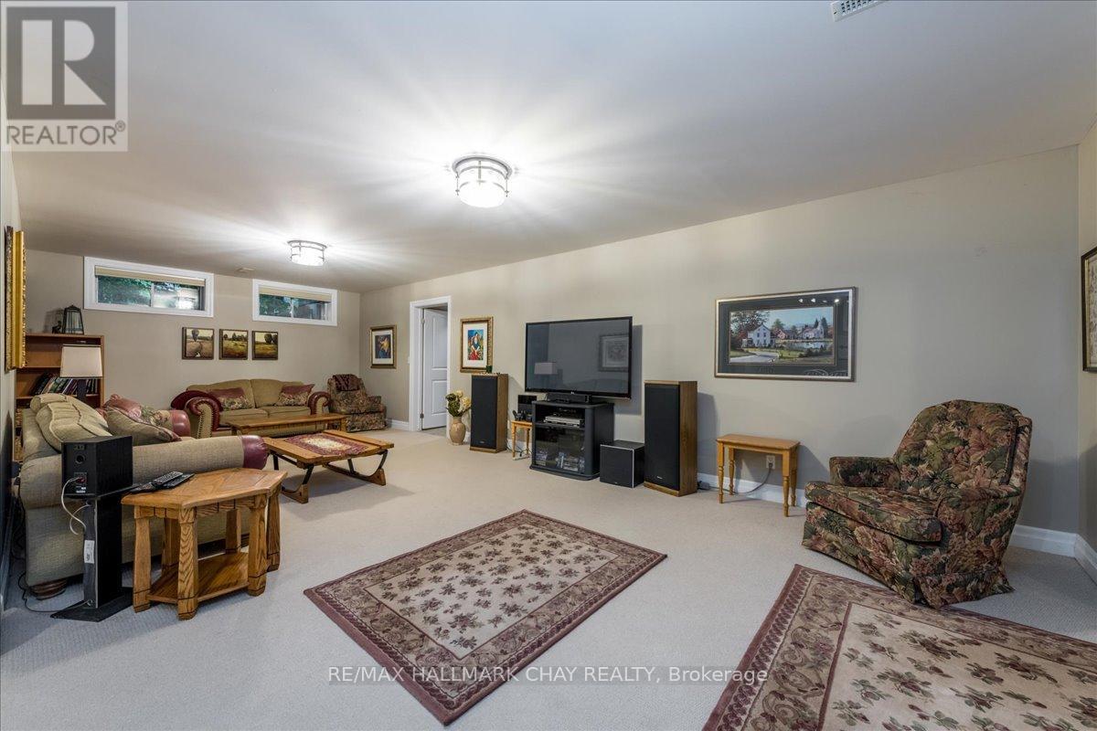 5 Timber Court, Springwater, Ontario  L0L 0H7 - Photo 22 - S12752516