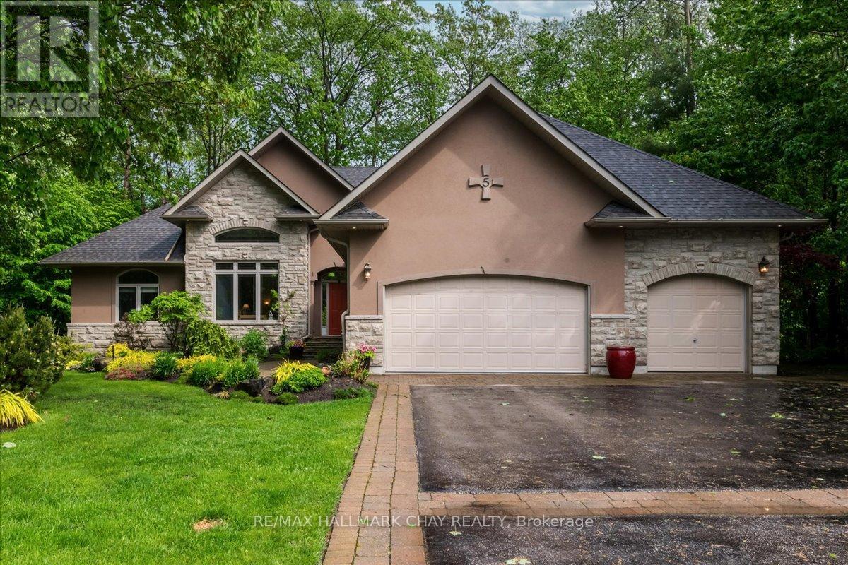 5 Timber Court, Springwater, Ontario  L0L 0H7 - Photo 32 - S12752516