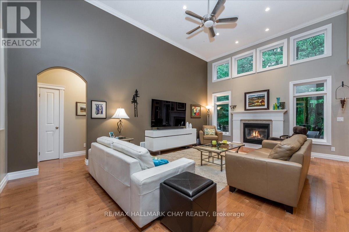 5 Timber Court, Springwater, Ontario  L0L 0H7 - Photo 6 - S12752516