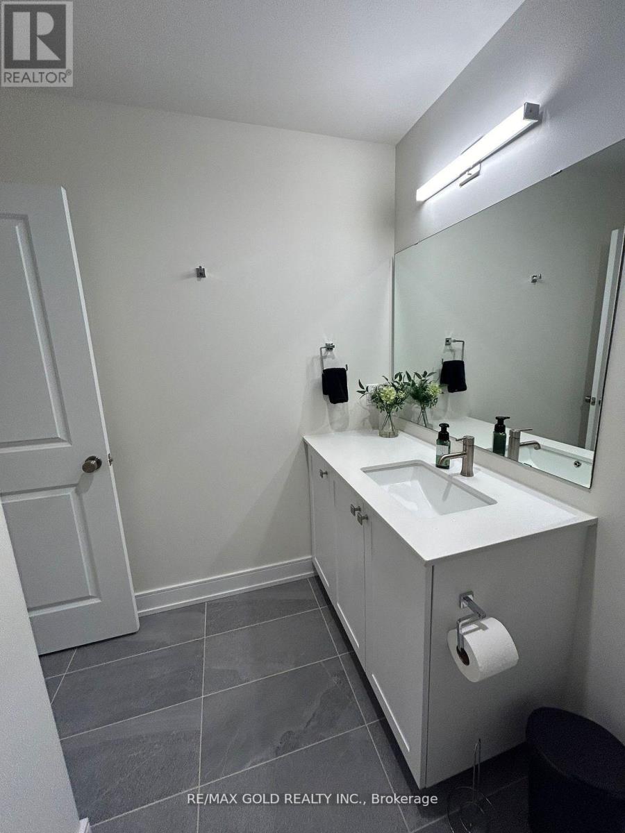 403 - 121 Mary Street, Clearview (Creemore), Ontario  L0M 1G0 - Photo 14 - S12752594