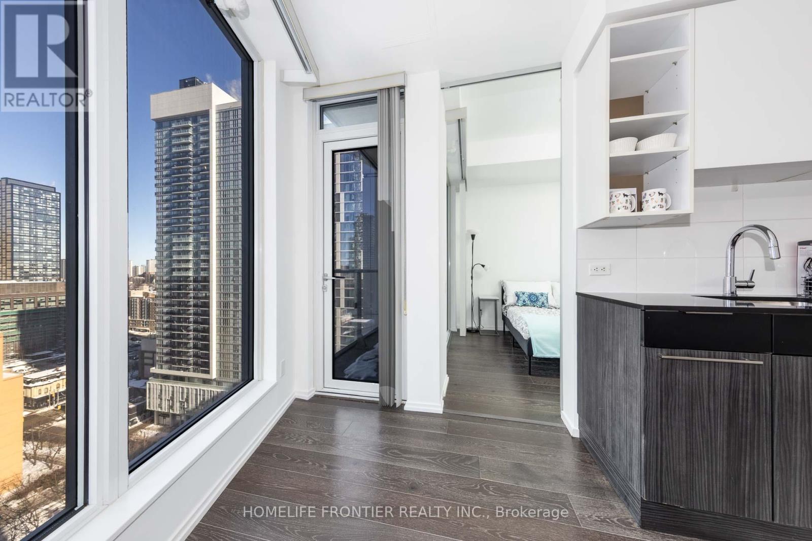 2009 - 68 Shuter Street, Toronto, Ontario  M5B 0B4 - Photo 8 - C12749236