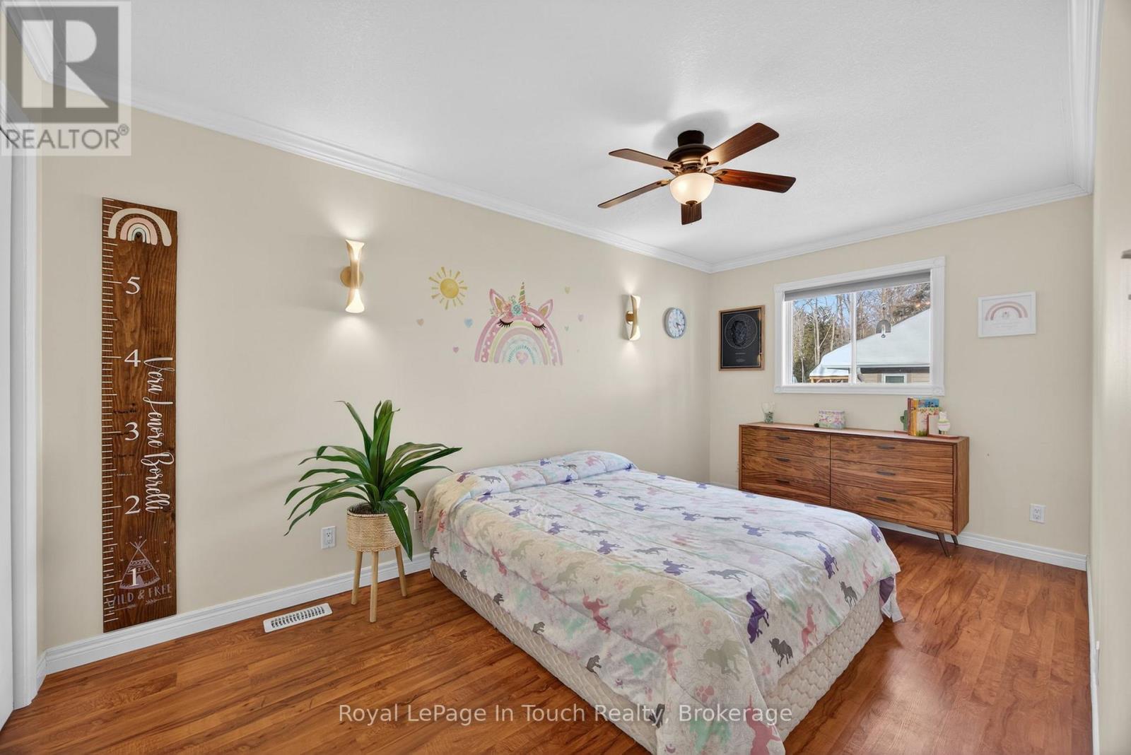 39 St. Laurent Boulevard, Tiny, Ontario  L9M 1R3 - Photo 10 - S12752788