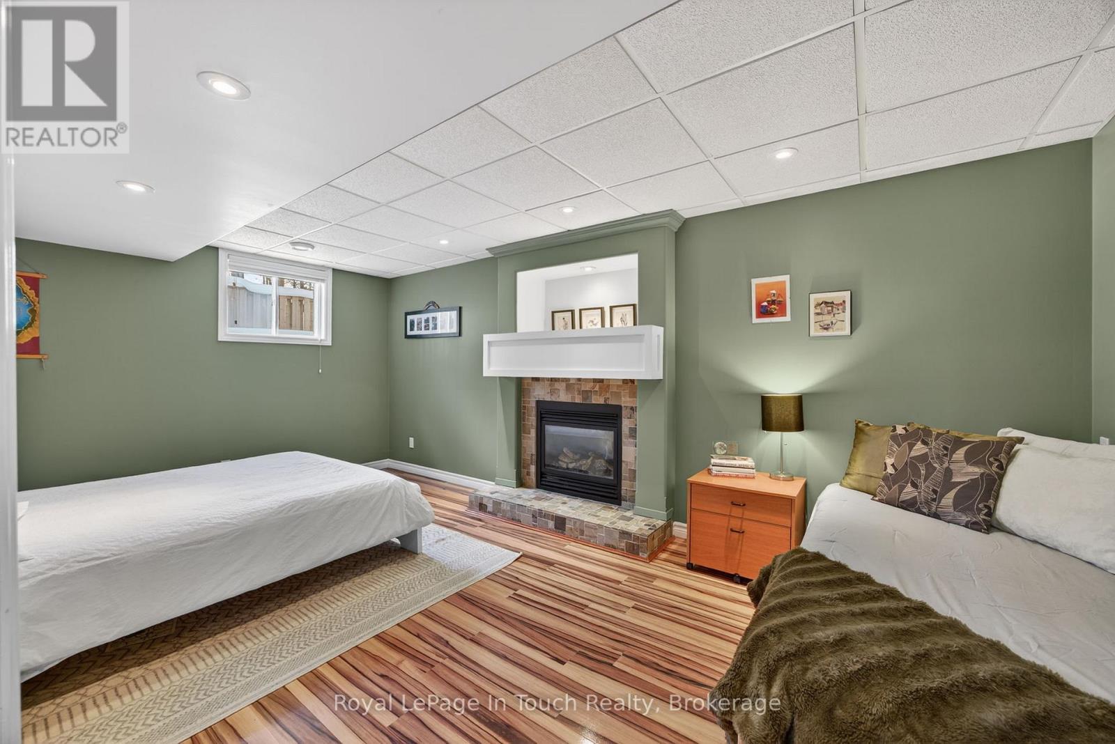 39 St. Laurent Boulevard, Tiny, Ontario  L9M 1R3 - Photo 16 - S12752788