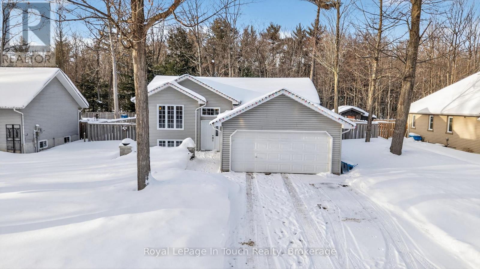 39 St. Laurent Boulevard, Tiny, Ontario  L9M 1R3 - Photo 2 - S12752788