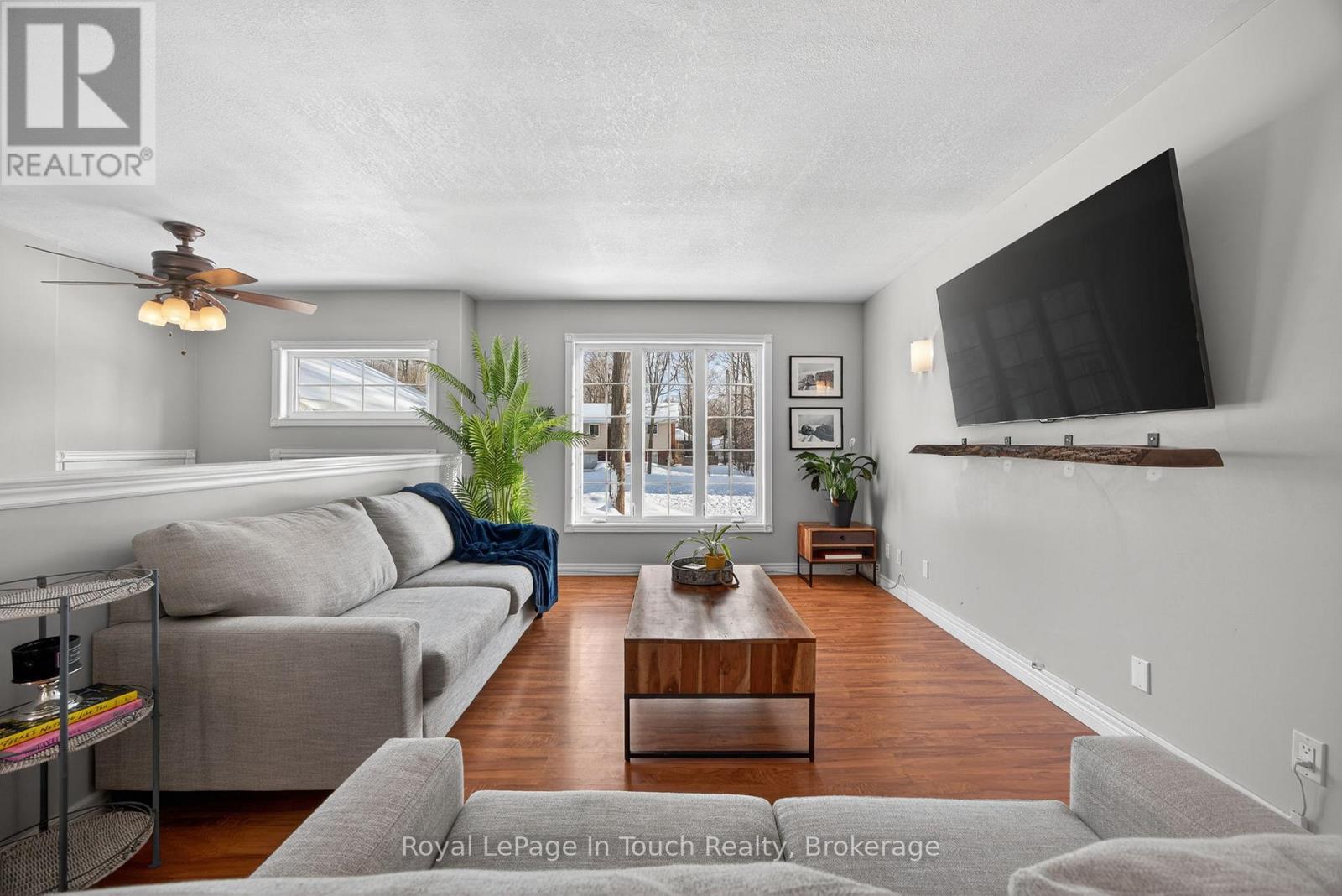 39 St. Laurent Boulevard, Tiny, Ontario  L9M 1R3 - Photo 4 - S12752788