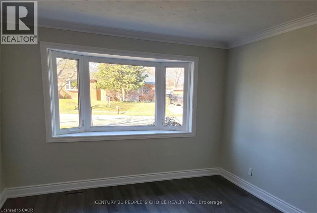 1482 Fisher Avenue Unit# Upper Level, Burlington, Ontario  L7P 2L8 - Photo 5 - 40802135