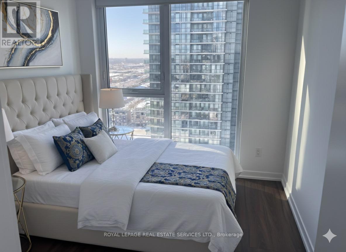 1910 - 4065 Confederation Parkway, Mississauga, Ontario  L5B 0L4 - Photo 6 - W12752408