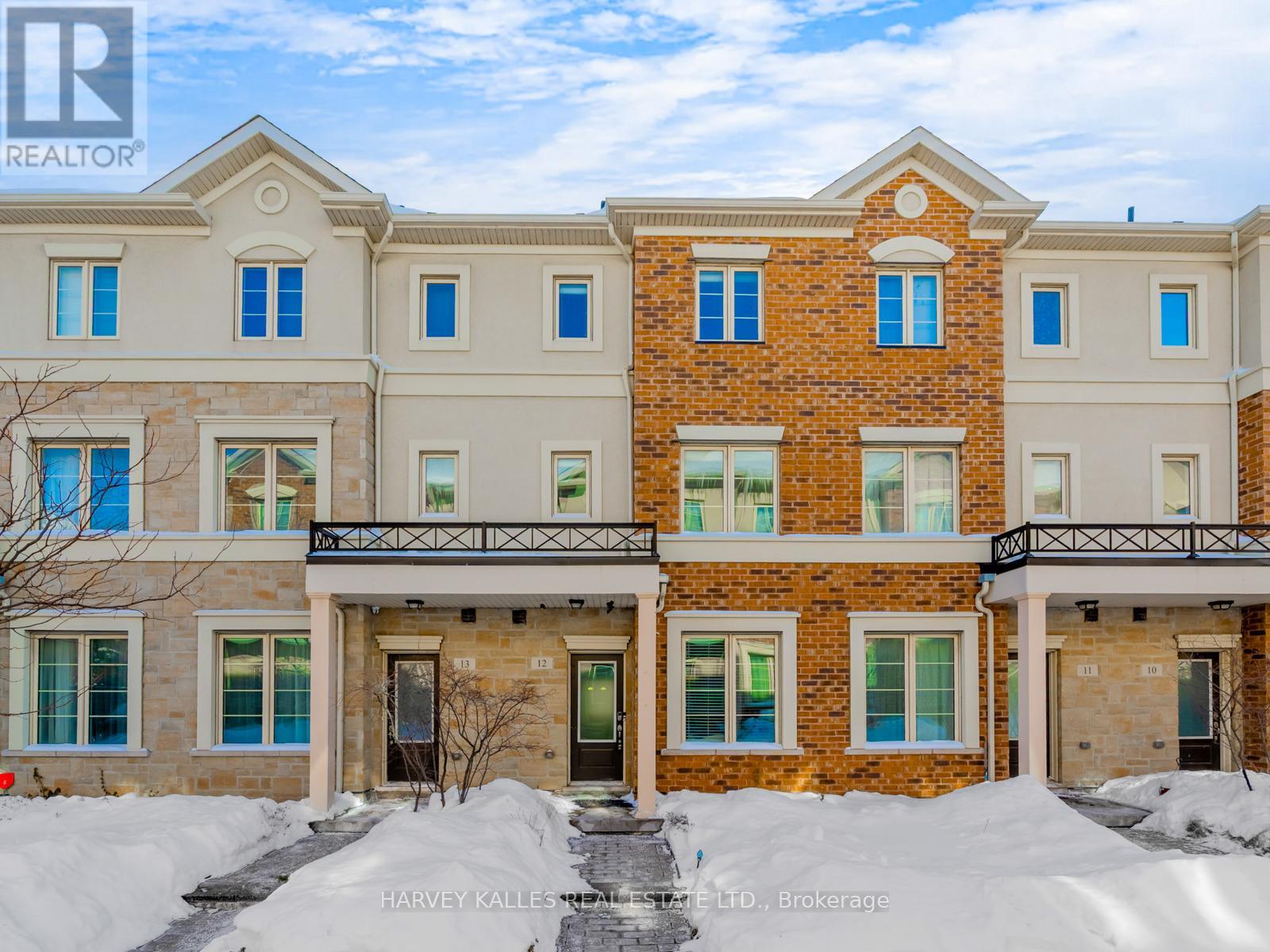 12 - 636 EVANS AVENUE S, Toronto, Ontario