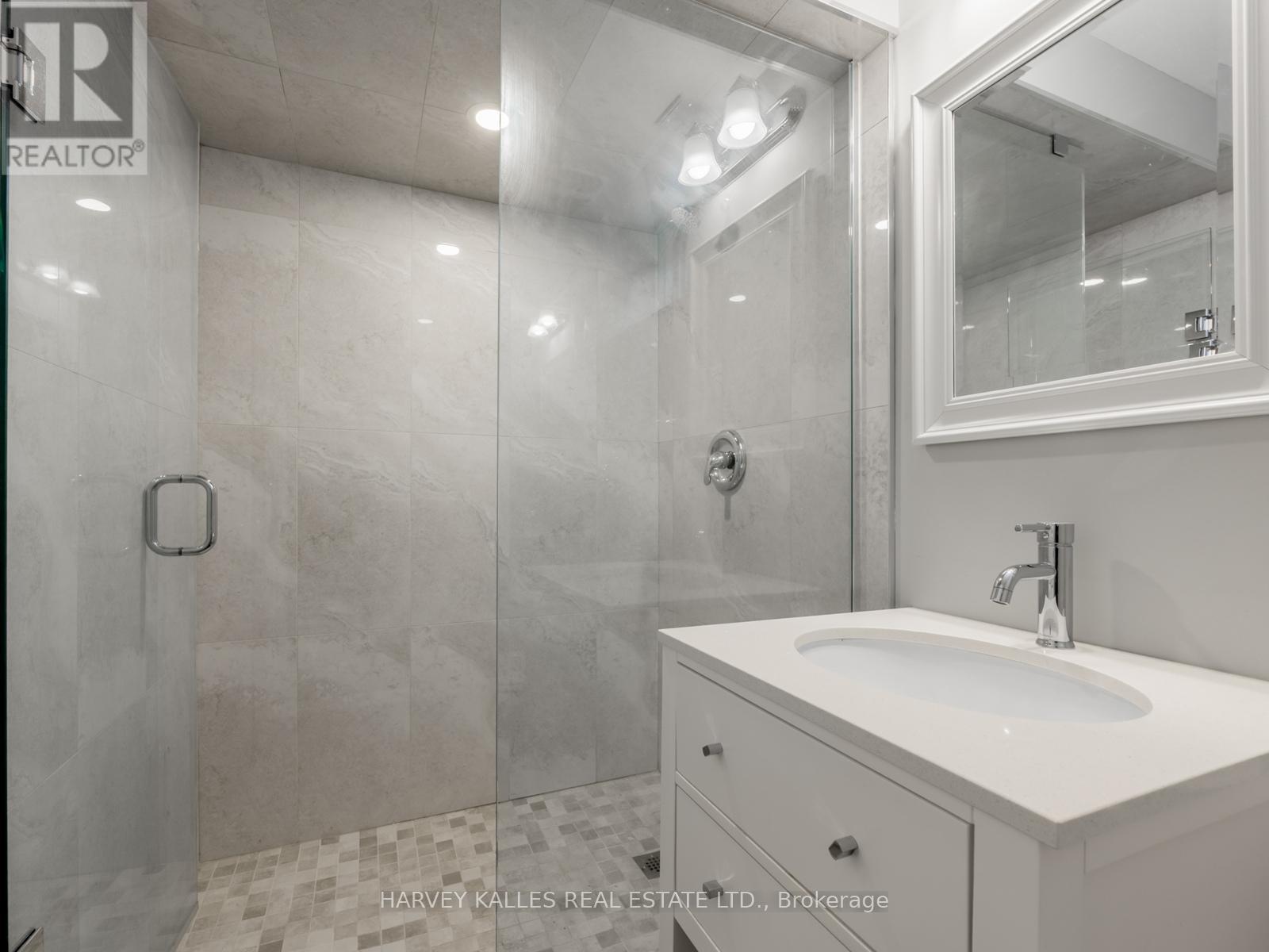 12 - 636 Evans Avenue S, Toronto, Ontario  M8W 0A8 - Photo 30 - W12752410