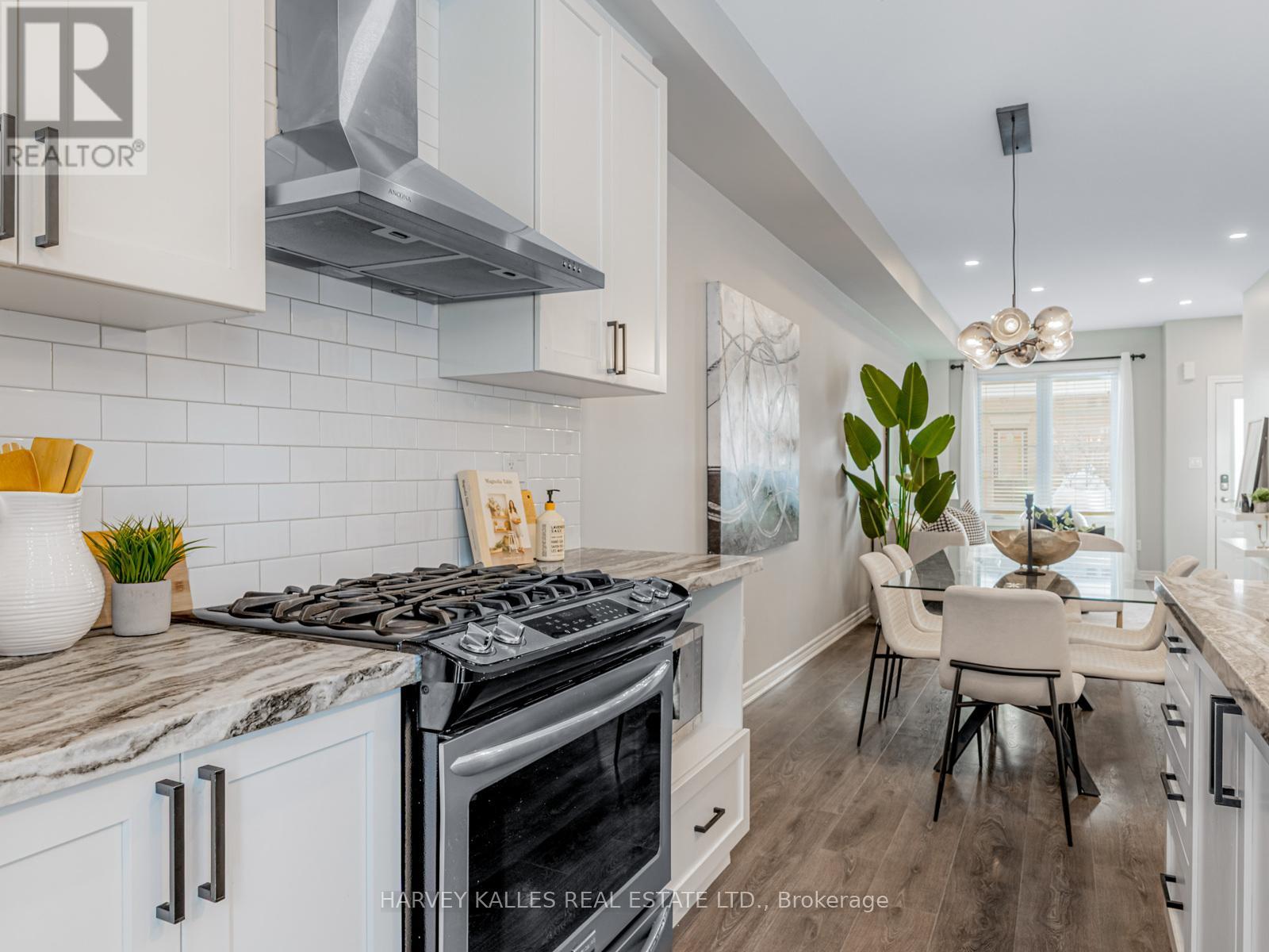 12 - 636 Evans Avenue S, Toronto, Ontario  M8W 0A8 - Photo 8 - W12752410