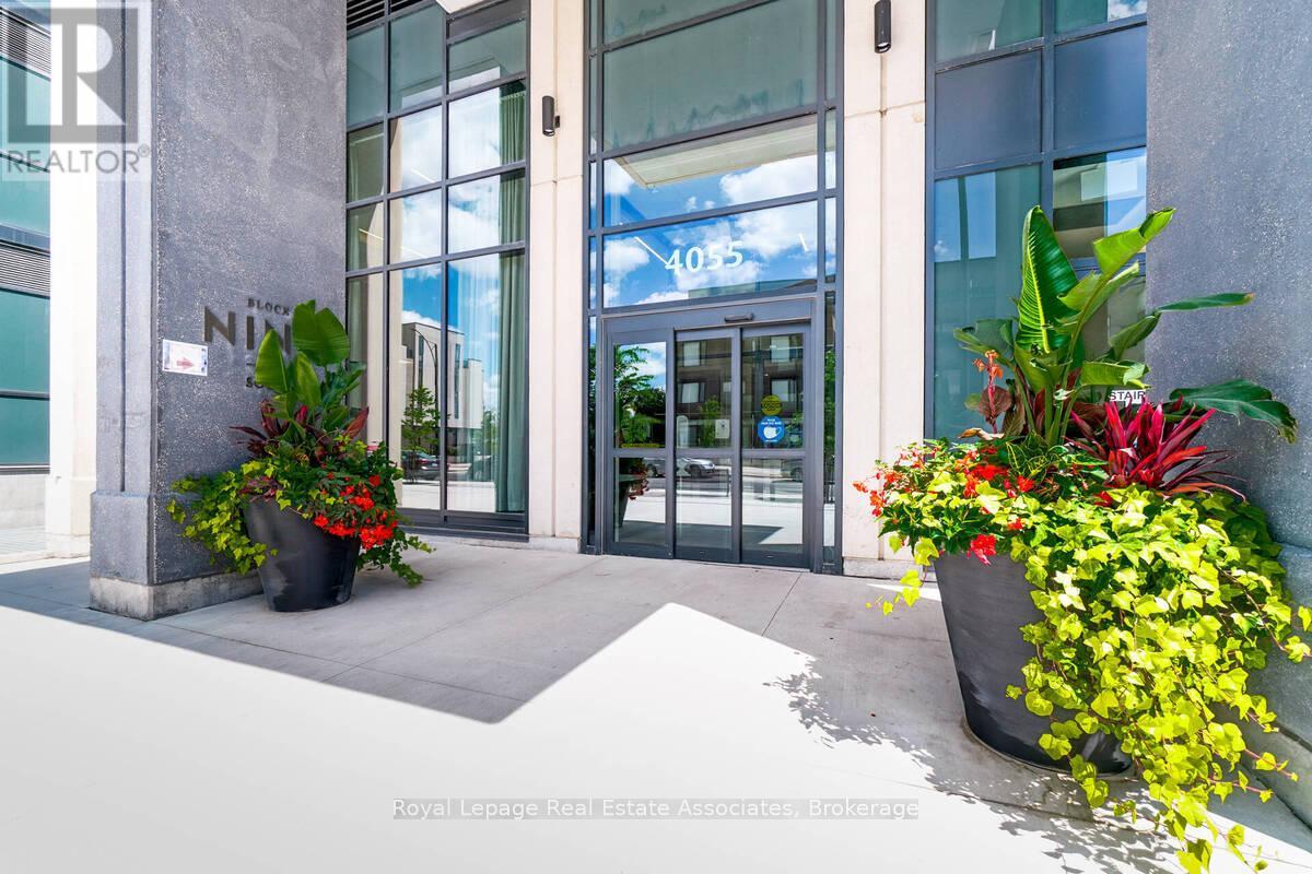 1118 - 4055 Parkside Village Drive, Mississauga, Ontario  L5B 0K8 - Photo 3 - W12752422