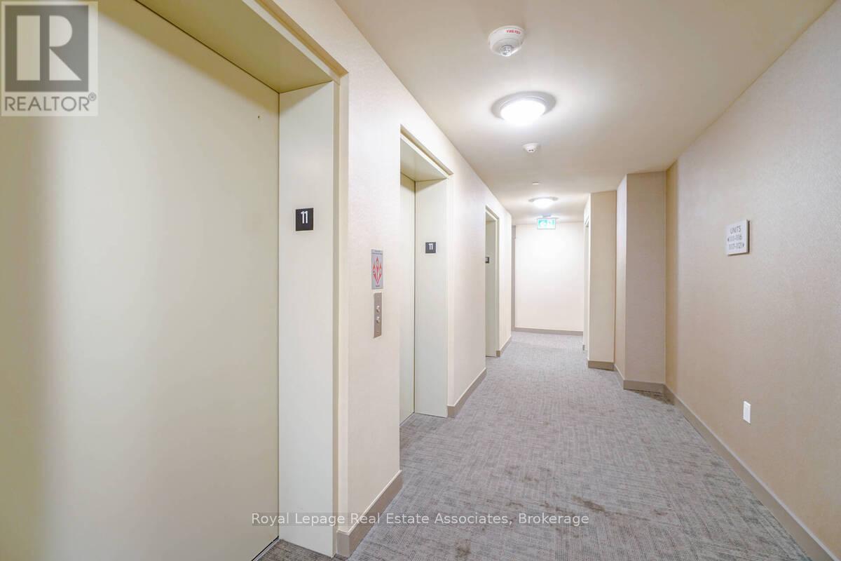 1118 - 4055 Parkside Village Drive, Mississauga, Ontario  L5B 0K8 - Photo 4 - W12752422