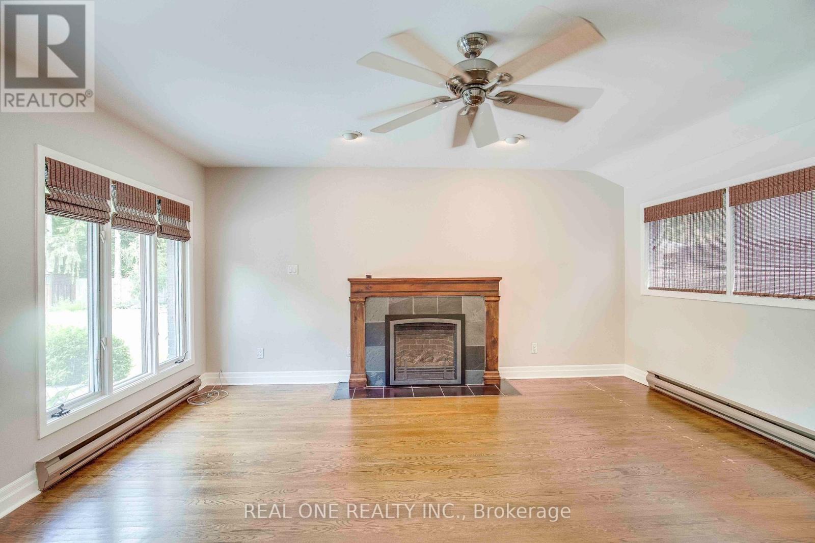 2030 Duncan Road, Oakville, Ontario  L6J 2R7 - Photo 17 - W12752478