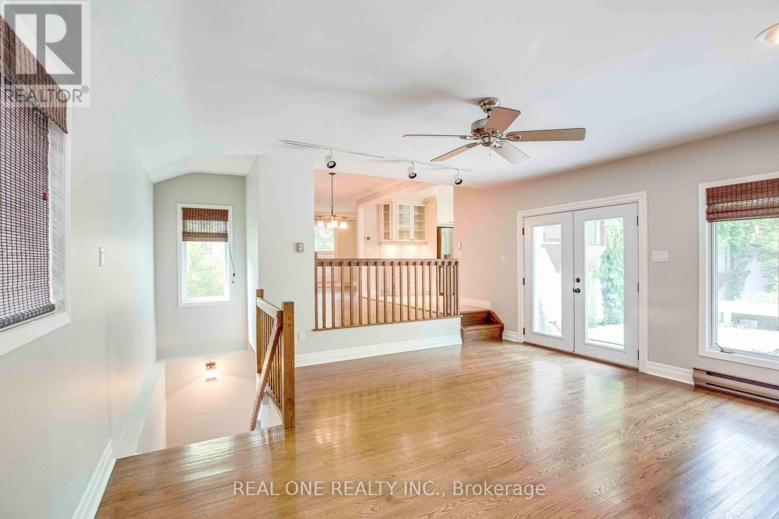 2030 Duncan Road, Oakville, Ontario  L6J 2R7 - Photo 19 - W12752478