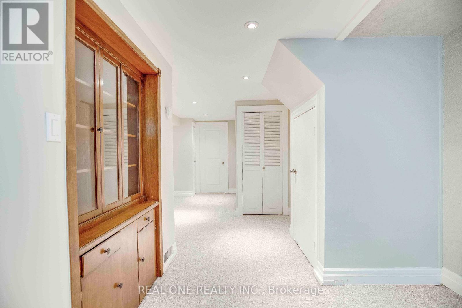 2030 Duncan Road, Oakville, Ontario  L6J 2R7 - Photo 32 - W12752478