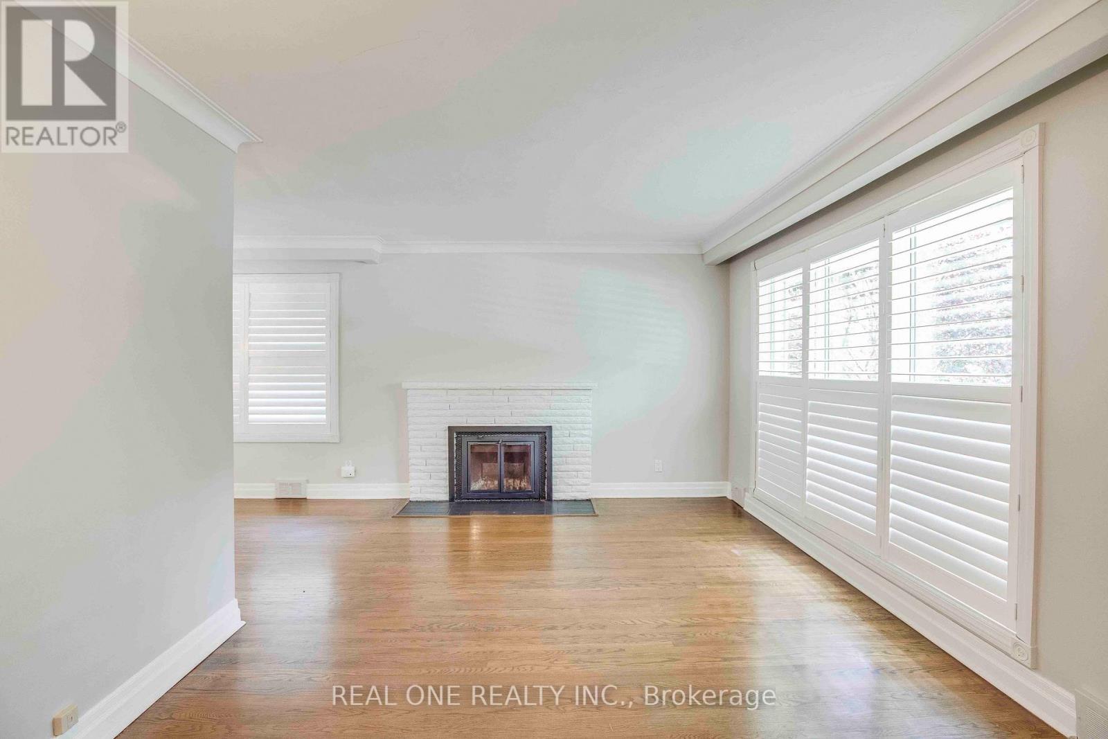 2030 Duncan Road, Oakville, Ontario  L6J 2R7 - Photo 7 - W12752478