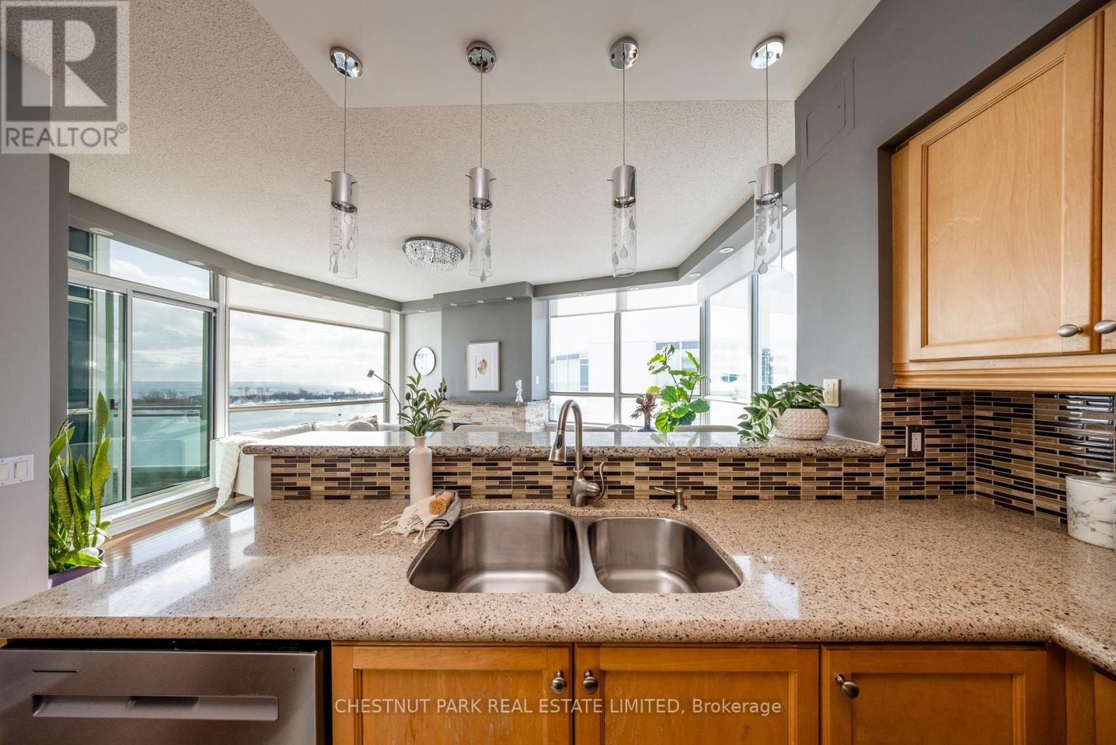 Ph9 - 5 Marine Parade Drive, Toronto, Ontario  M8V 4B4 - Photo 6 - W12752502