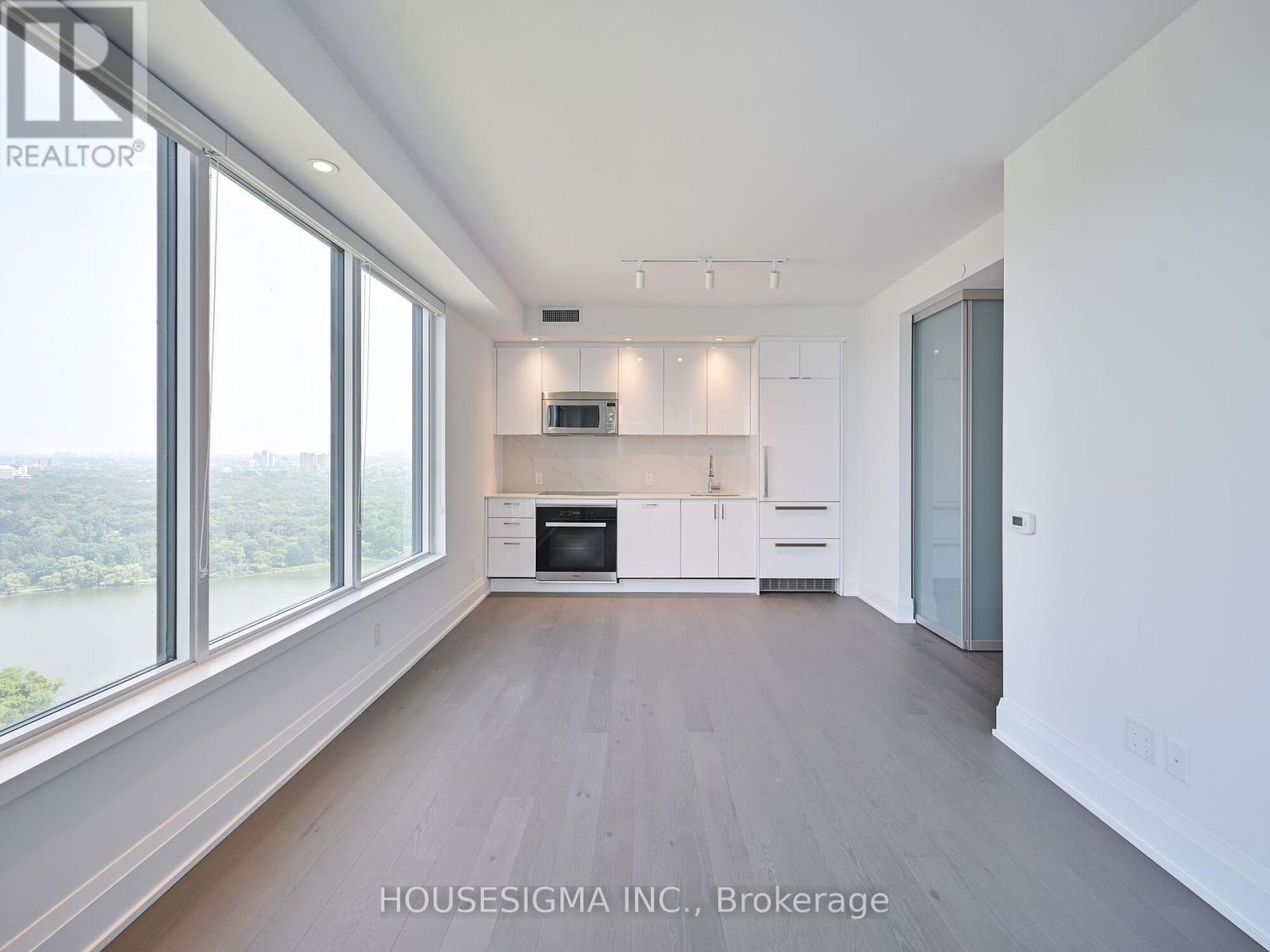 4212 - 1926 Lake Shore Boulevard W, Toronto, Ontario  M6S 0B1 - Photo 5 - W12752570