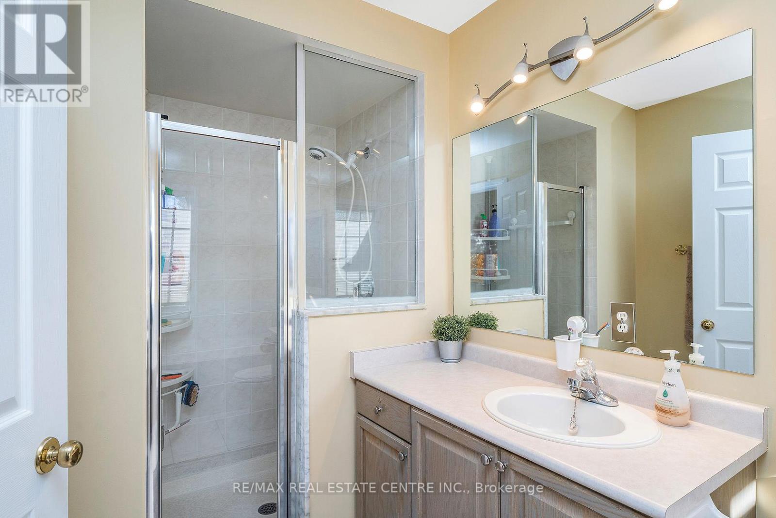 3 - 76 River Drive, Halton Hills, Ontario  L7G 2J2 - Photo 15 - W12752616