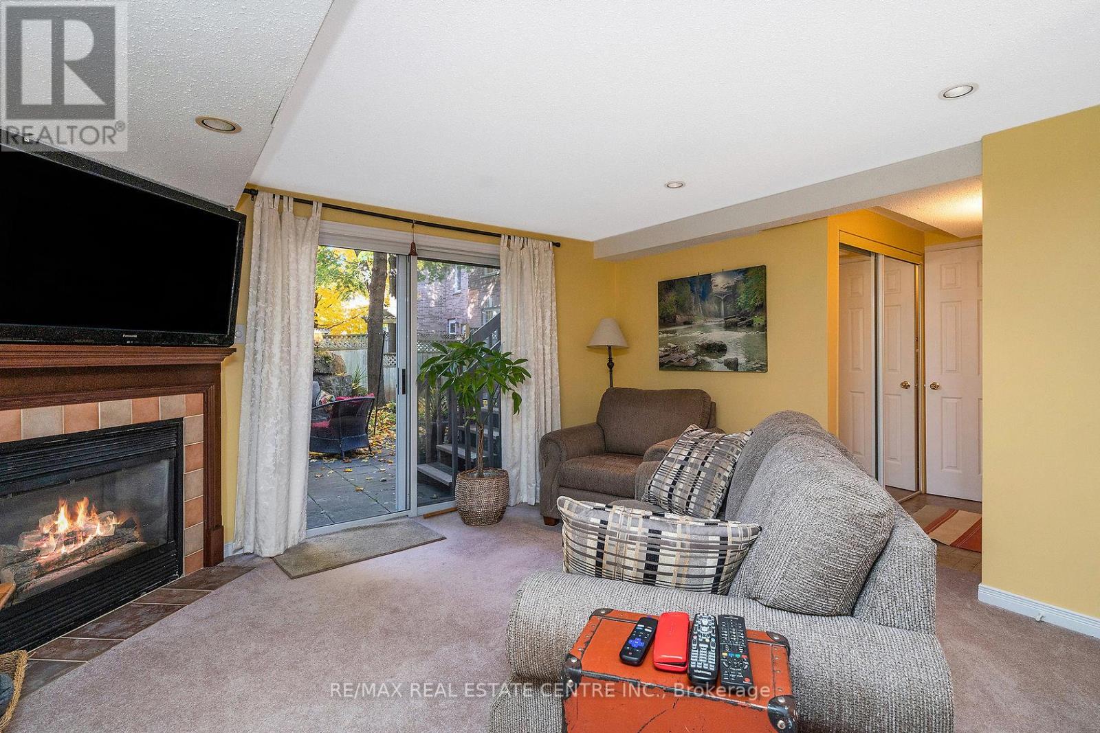 3 - 76 River Drive, Halton Hills, Ontario  L7G 2J2 - Photo 22 - W12752616