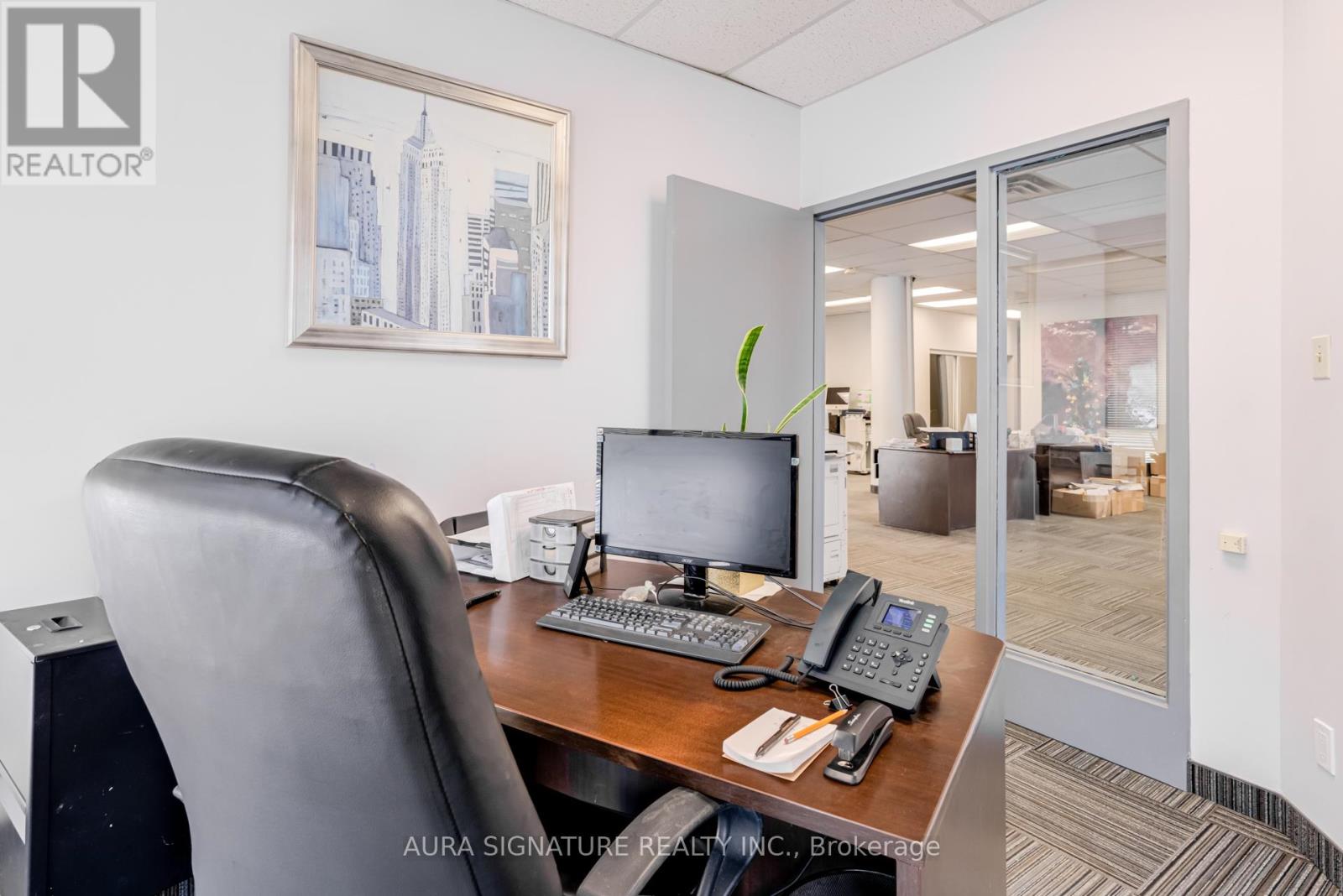 1 - 90 Walker Drive E, Brampton, Ontario  L6T 4H6 - Photo 14 - W12752632