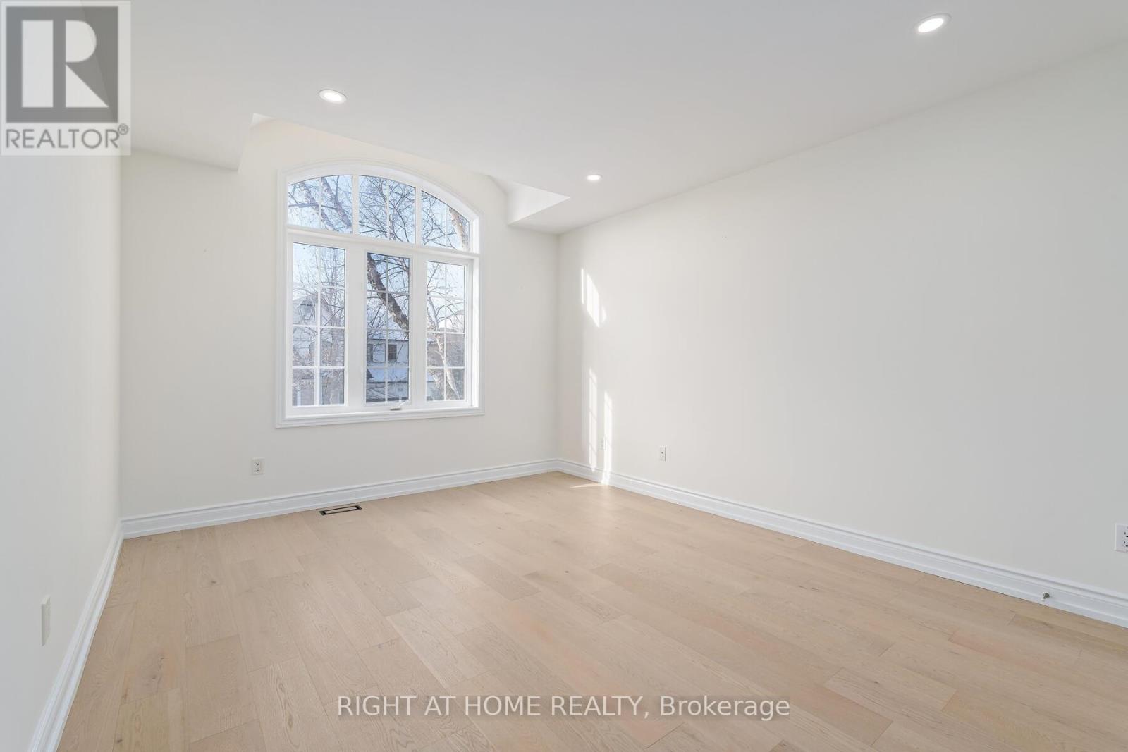 3352 Petrie Way, Oakville, Ontario  L6L 6V8 - Photo 30 - W12752646