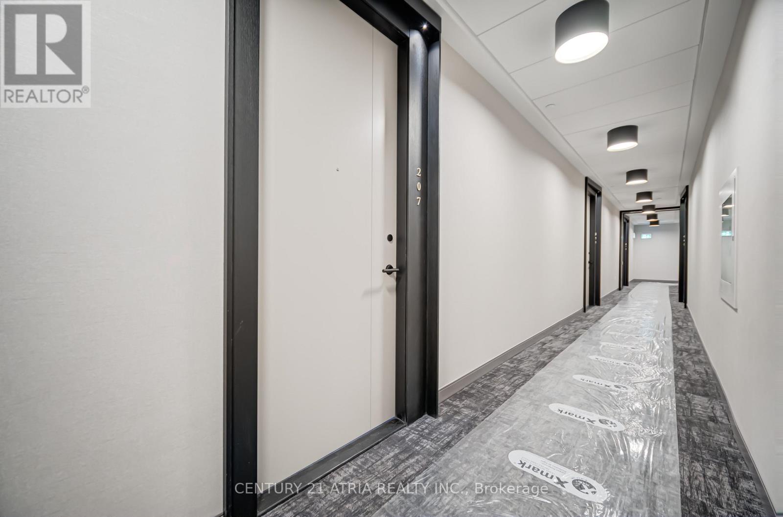 207 - 858 Dupont Street, Toronto, Ontario  M6G 0C1 - Photo 3 - W12752658