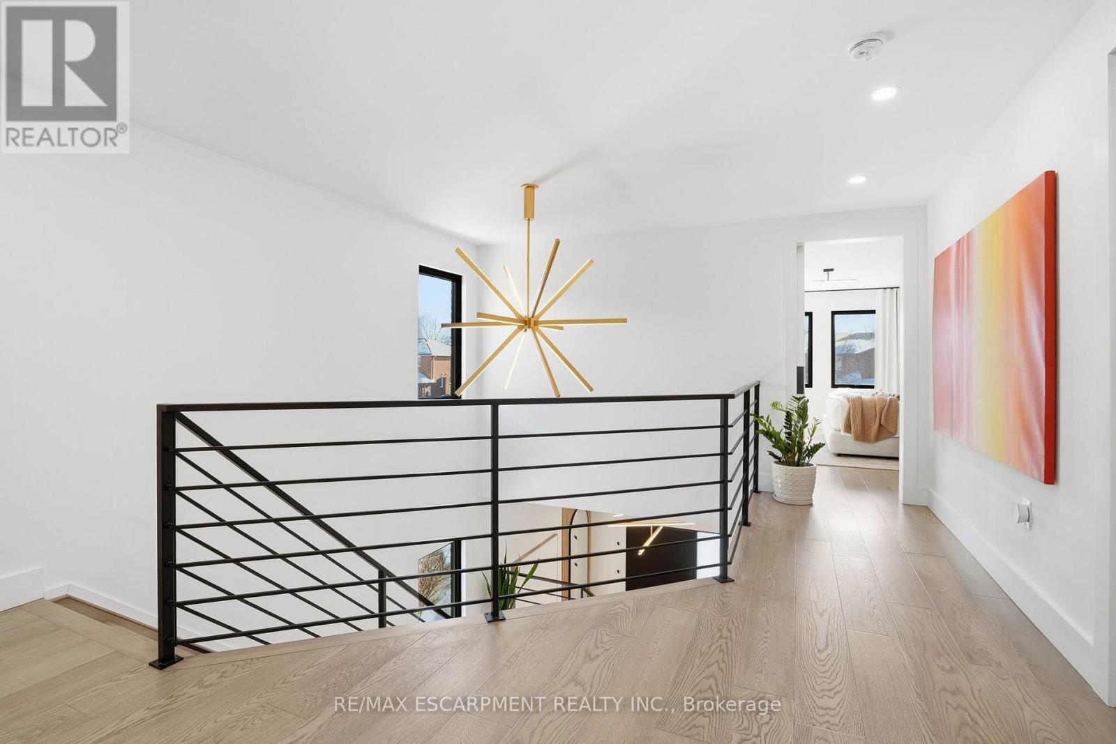 1311 Treeland Street, Burlington, Ontario  L7R 3T5 - Photo 17 - W12752708