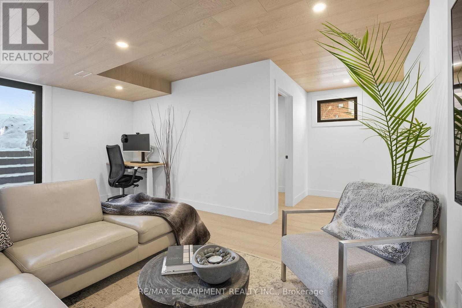 1311 Treeland Street, Burlington, Ontario  L7R 3T5 - Photo 29 - W12752708