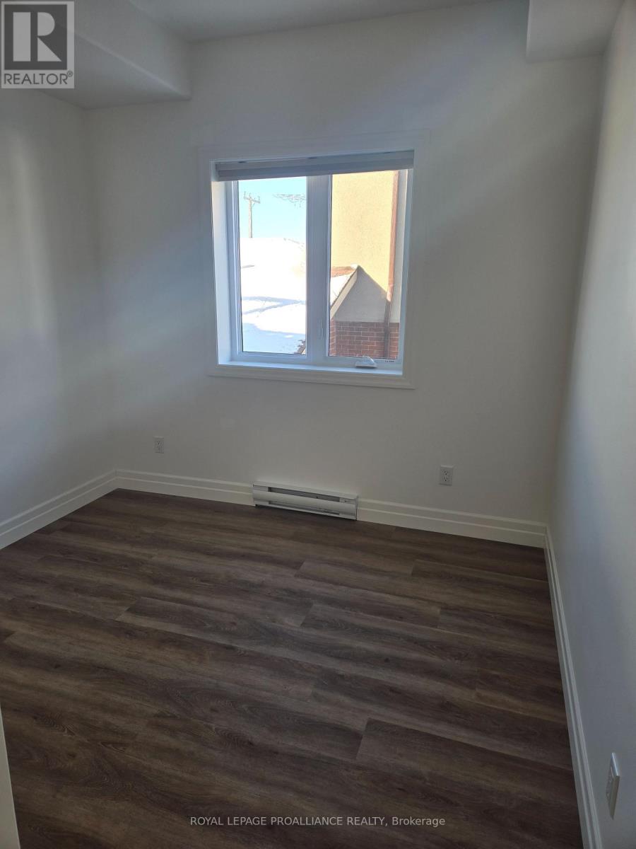 2 - 45 Heber Street, Quinte West (Trenton Ward), Ontario  K8V 1M8 - Photo 13 - X12752800