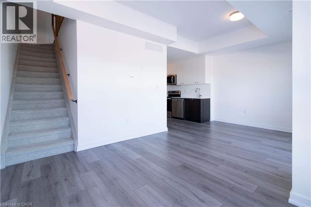 40 Palace Street Unit# K6, Kitchener, Ontario  N2E 0J3 - Photo 2 - 40802015